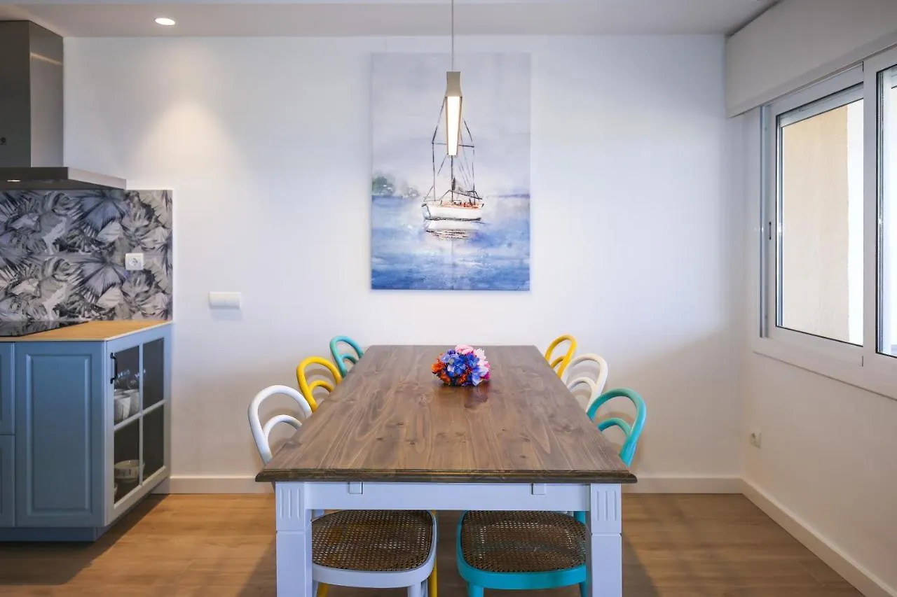 Apartament Tous 3 Only Families Planetcostadorada Salou Hiszpania