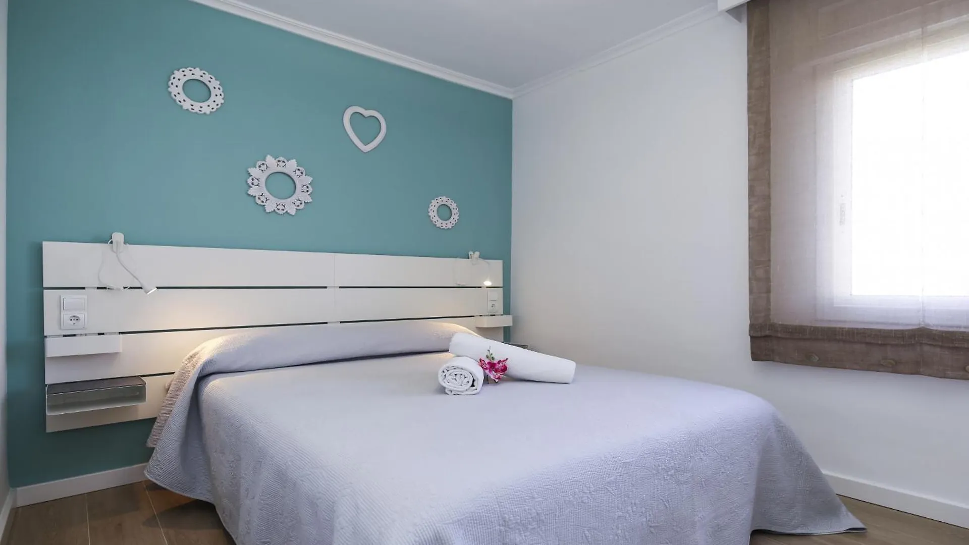 Tous 3 Only Families Planetcostadorada Salou Apartament