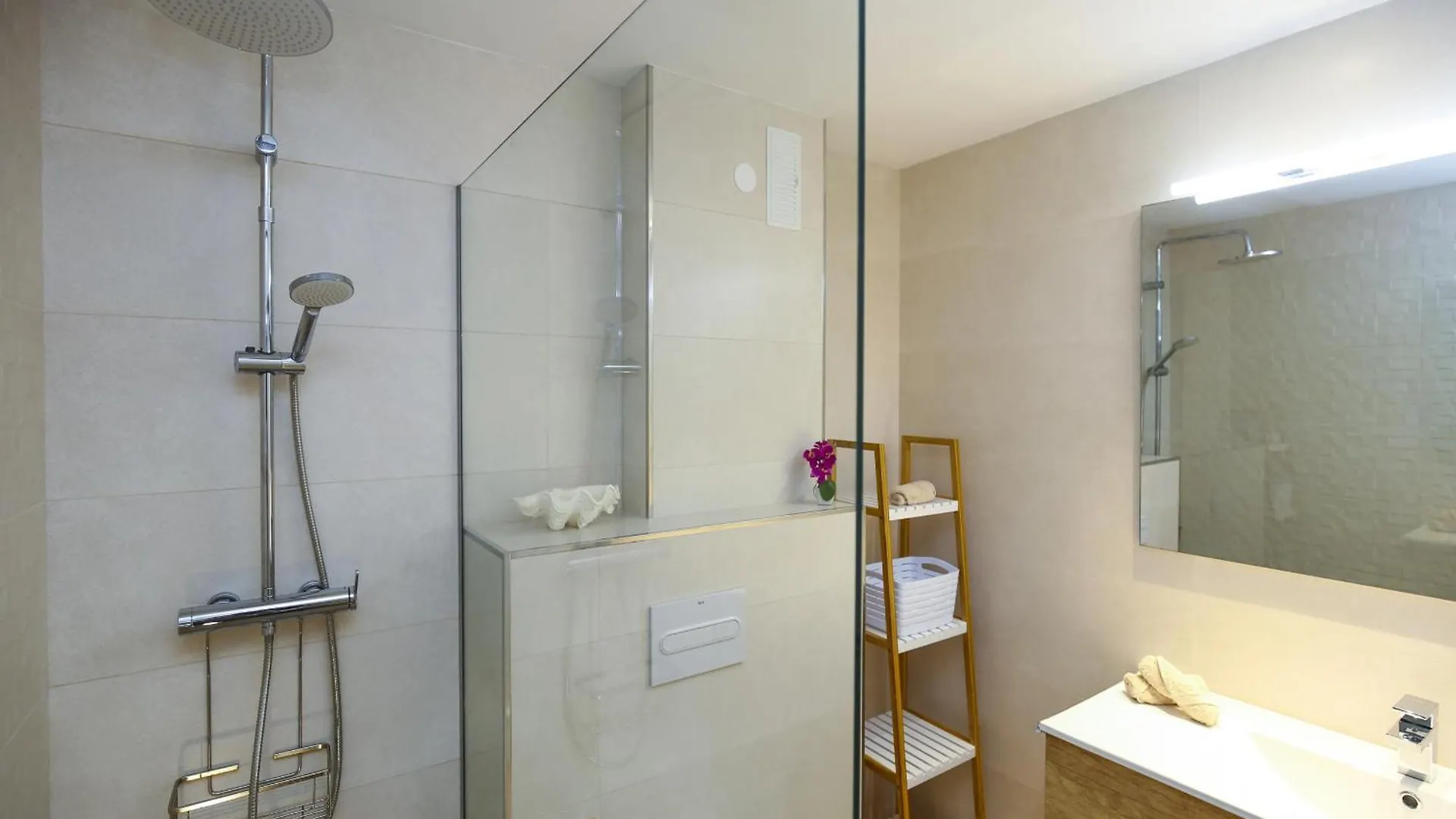 Apartament Tous 3 Only Families Planetcostadorada Salou